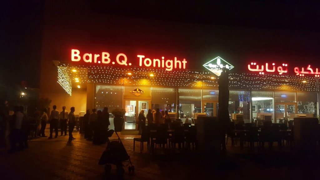 bar b q tonight